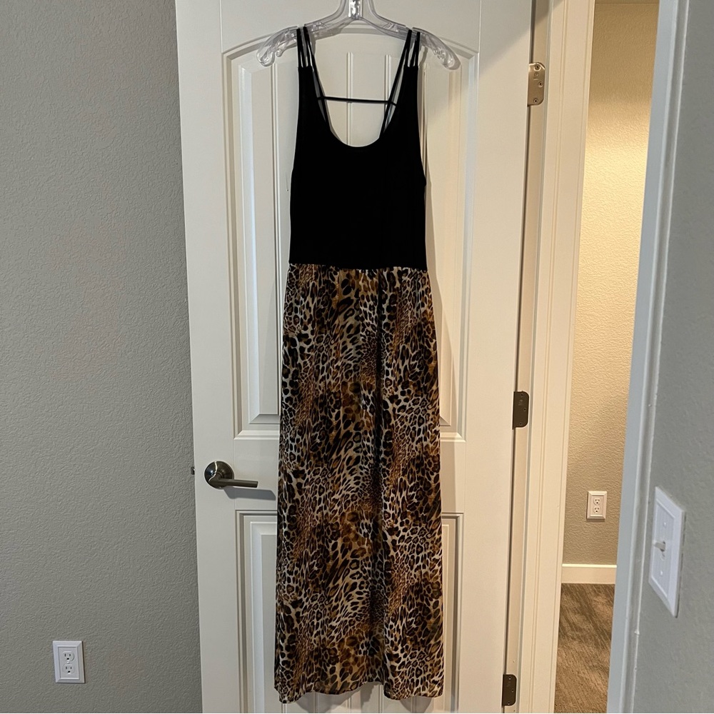 Black & Leopard Print Maxi Dress